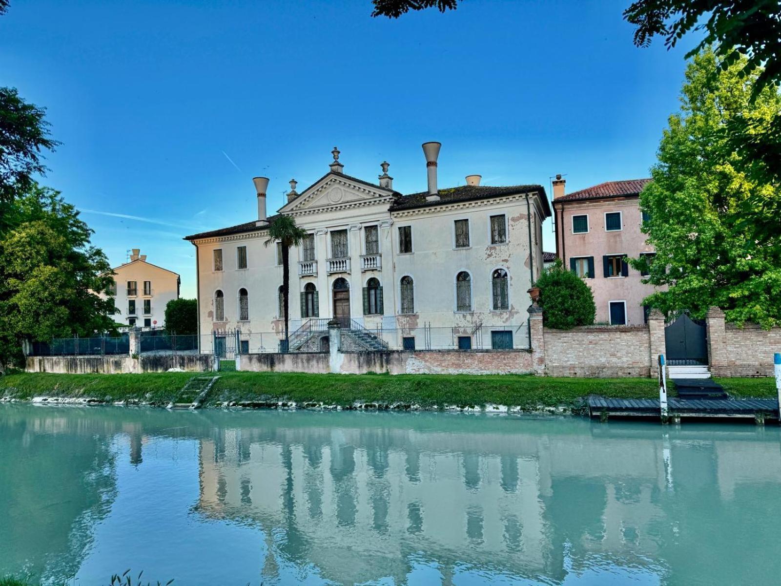 Erman House Mansarda Sulla Riviera Del Brenta Venezia Apartment Dolo Exterior photo